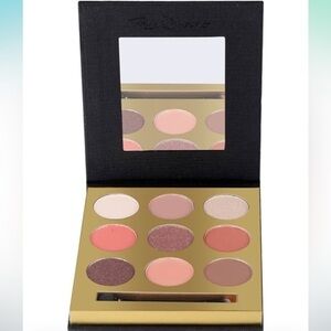 BE Denno Eyeshadow Palette
